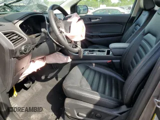 2024 Ford Edge SEL z VIN 2FMPK4J90RBA77908, wystawiony jako Copart lot #57846315 z przebiegiem 18 990 mil mil oraz Nie do naprawy. Historia ofert i sprzedaży dostępna na DreamBid. Obrazek 7.