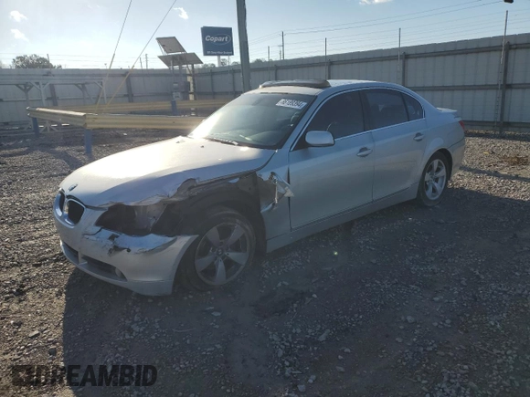 2005 BMW 5 Series 530i with VIN WBANA73585B816112, listed as a Copart auction lot 86189394 with 221,964 mi miles and Salvage title. Bid and sale history available at DreamBid. Image 1.
