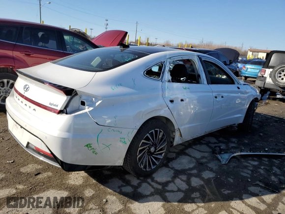 2021 Hyundai Sonata Hybrid Limited with VIN KMHL54JJ5MA024822, listed as a Copart auction lot 41741155 with 127,046 mi miles and Salvage Title. Bid and sale history available at carsss.com. Image 3.