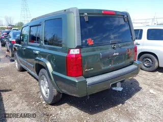 2007 Jeep Commander Sport with VIN 1J8HG48P97C691117, listed as a IAAI auction lot 41976259 with 260,996 mi miles. Bid and sale history available at carsss.com. Image 3.