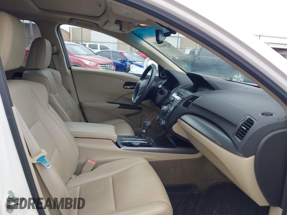 2014 Acura RDX Technology with VIN 5J8TB4H55EL022839, listed as a IAAI auction lot 42596046 with 111,705 mi miles and . Bid and sale history available at DreamBid. Image 5.
