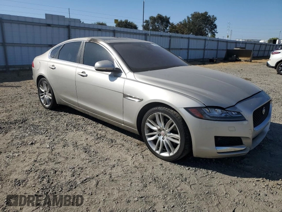 2016 Jaguar XF 35t Prestige with VIN SAJBE4BV1GCY06000, listed as a Copart auction lot 73046304 with 0 mi miles and Salvage Title. Bid and sale history available at carsss.com. Image 4.
