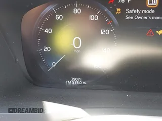 2021 Volvo XC90 Inscription Expression с VIN YV4BR00L4M1698473, выставлен на аукционе IAAI как лот 42387855 с пробегом 39 071 миль миль и . История ставок и продаж доступна на DreamBid. Изображение 15.