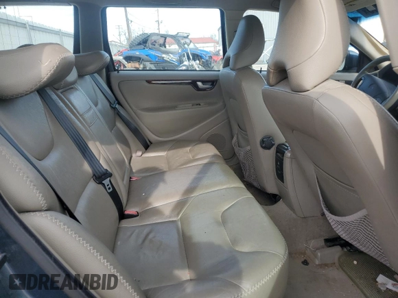 2007 Volvo XC70 with VIN YV4SZ592671259450, listed as a Copart auction lot 48892015 with 301,867 mi miles and Salvage Title. Bid and sale history available at carsss.com. Image 10.