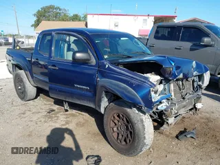 2006 Toyota Tacoma PreRunner z VIN 5TEJU62N96Z284385, wystawiony jako IAAI lot #42246733 z przebiegiem 388 425 mil mil oraz . Historia ofert i sprzedaży dostępna na DreamBid. Obrazek 1.