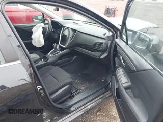 2020 Subaru Legacy Premium z VIN 4S3BWAC63L3009999, wystawiony jako IAAI lot #41840627 z przebiegiem 61 629 mil mil oraz . Historia ofert i sprzedaży dostępna na DreamBid. Obrazek 5.