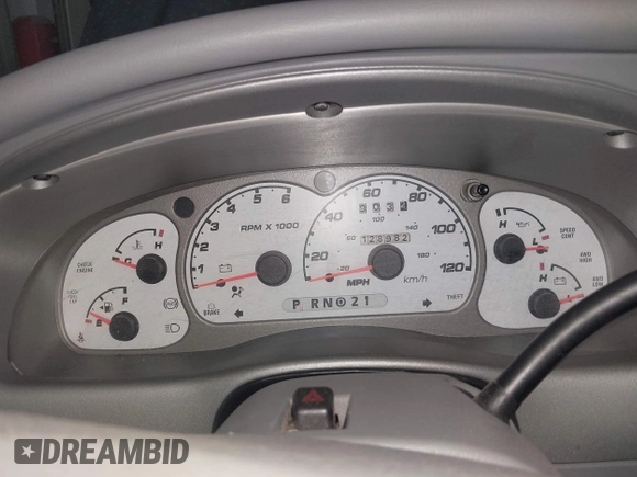 2003 Ford Explorer Sport Trac XLS z VIN 1FMDU77E03UC07089, wystawiony jako IAAI lot #41938966 z przebiegiem 128 982 mil mil oraz . Historia ofert i sprzedaży dostępna na DreamBid. Obrazek 7.