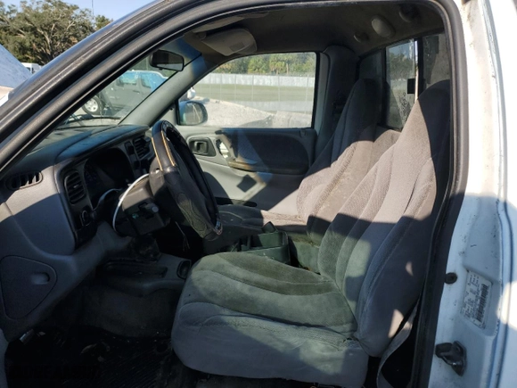 1998 Dodge Dakota SLT with VIN 1B7FL26X0WS729260, listed as a Copart auction lot 77902074 with 0 mi miles and Non Repairable. Bid and sale history available at carsss.com. Image 7.