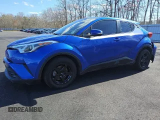 2019 Toyota C-HR XLE z VIN NMTKHMBXXKR081574, wystawiony jako Copart lot #51538735 z przebiegiem 55 345 mil mil oraz Tytuł czysty. Historia ofert i sprzedaży dostępna na DreamBid. Obrazek 1.