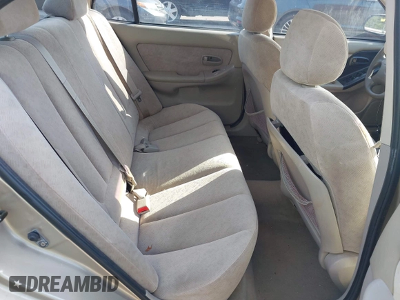 2005 Hyundai Elantra GLS with VIN KMHDN46DX5U109033, listed as a IAAI auction lot 42586032 with 119,550 mi miles and . Bid and sale history available at DreamBid. Image 8.