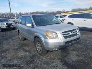 2008 Honda Pilot EX-L with VIN 5FNYF18798B051227, listed as a IAAI auction lot 41593993 with 190,783 mi miles. Bid and sale history available at carsss.com. Image 1.