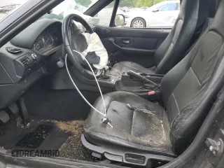 2000 BMW Z3 2.5 z VIN 4USCH9342YLF85373, wystawiony jako Copart lot #56733025 z przebiegiem Nie podano mil oraz Szkoda całkowita • Salvage title. Historia ofert i sprzedaży dostępna na DreamBid. Obrazek 7.