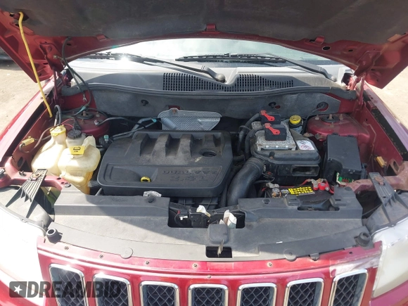 2011 Jeep Compass Latitude with VIN 1J4NT1FB8BD170401, listed as a IAAI auction lot 42094953 with 122,617 mi miles. Bid and sale history available at carsss.com. Image 10.