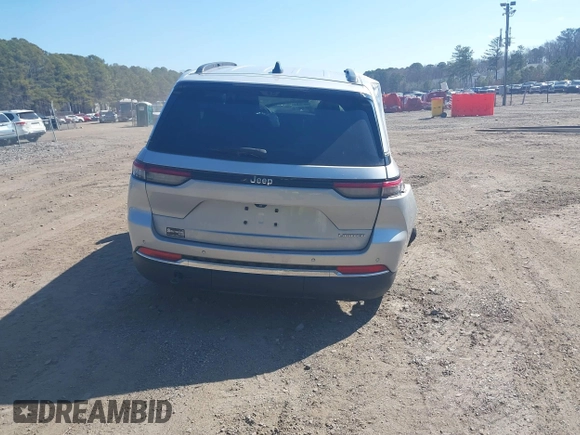2023 Jeep Grand Cherokee Limited with VIN 1C4RJGBG2PC575376, listed as a IAAI auction lot 40078888 with 12,381 mi miles and . Bid and sale history available at DreamBid. Image 16.