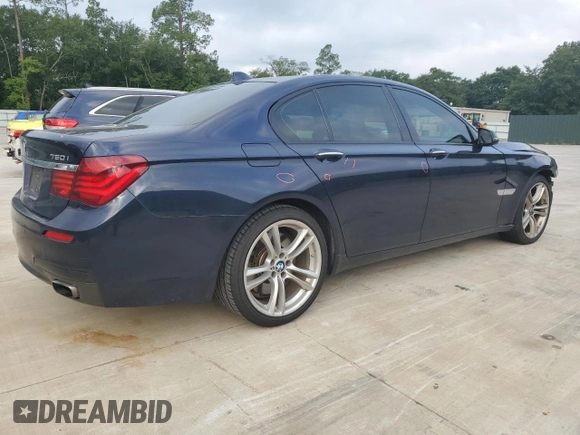 2015 BMW 7 Series 750i z VIN WBAYA8C51FG197764, wystawiony jako Copart lot #67095554 z przebiegiem 167 458 mil mil oraz Szkoda całkowita • Salvage title. Historia ofert i sprzedaży dostępna na DreamBid. Obrazek 3.