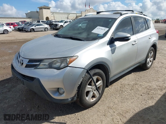 2013 Toyota RAV4 XLE z VIN JTMWFREV7D5000975, wystawiony jako IAAI lot #42574126 z przebiegiem 166 890 mil mil oraz . Historia ofert i sprzedaży dostępna na DreamBid. Obrazek 2.