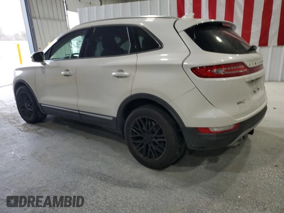2018 Lincoln MKC Select with VIN 5LMCJ2D95JUL15099, listed as a Copart auction lot 41876765 with Not provided miles and Salvage title. Bid and sale history available at DreamBid. Image 2.