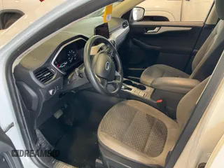 2020 Ford Escape SE z VIN 1FMCU0G62LUB45075, wystawiony jako IAAI lot #42743374 z przebiegiem 84 675 mil mil oraz . Historia ofert i sprzedaży dostępna na DreamBid. Obrazek 26.