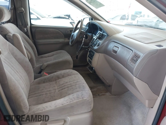 2002 Toyota Sienna LE with VIN 4T3ZF13C02U473719, listed as a IAAI auction lot 42272685 with 301,288 mi miles and . Bid and sale history available at DreamBid. Image 5.