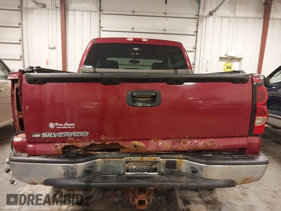 2006 Chevrolet Silverado 1500 LT1 with VIN 2GCEK13T861135557, listed as a IAAI auction lot 42057498 with 174,440 mi miles and . Bid and sale history available at DreamBid. Image 17.
