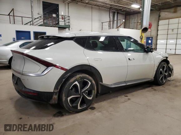 2022 Kia EV6 GT-Line with VIN KNDC3DLC9N5027211, listed as a Copart auction lot 47684975 with 40,069 mi miles and Salvage Title. Bid and sale history available at carsss.com. Image 3.