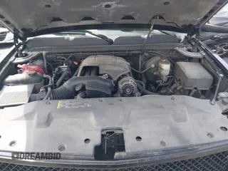 2009 Chevrolet Silverado 1500 with VIN 1GCEC24C29Z205003, listed as a IAAI auction lot 42031245 with 123,278 mi miles and . Bid and sale history available at DreamBid. Image 10.