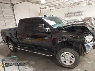 2024 Ram 2500 Tradesman with VIN 3C6UR5CJ5RG251069, listed as a IAAI auction lot 41392042 with 1 mi miles. Bid and sale history available at carsss.com. Image 14.