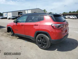 2020 Jeep Compass Latitude with VIN 3C4NJCBB0LT129253, listed as a Copart auction lot 57037305 with 136,006 mi miles and Salvage title. Bid and sale history available at DreamBid. Image 2.