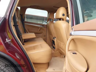 2008 Porsche Cayenne S z VIN WP1AB29P98LA53637, wystawiony jako IAAI lot #42074851 z przebiegiem 141 224 mil mil oraz . Historia ofert i sprzedaży dostępna na DreamBid. Obrazek 8.