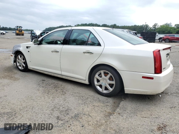 2008 Cadillac STS RWD z VIN 1G6DZ67A280195039, wystawiony jako Copart lot #81965734 z przebiegiem 133 334 mil mil oraz Szkoda całkowita • Salvage title. Historia ofert i sprzedaży dostępna na DreamBid. Obrazek 2.