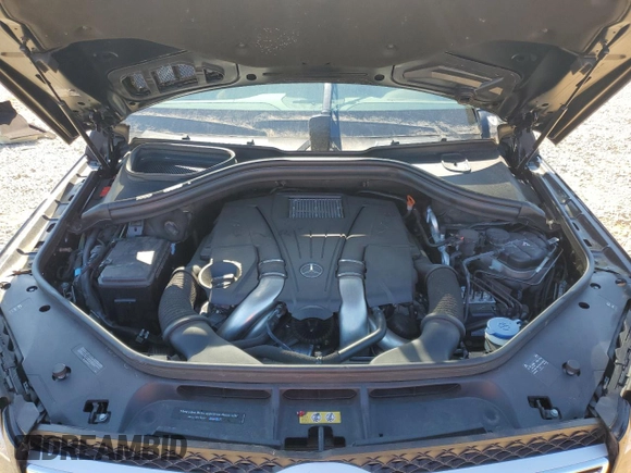 2017 Mercedes-Benz GLS 550 z VIN 4JGDF7DE9HA771623, wystawiony jako Copart lot #55745455 z przebiegiem Nie podano mil oraz Szkoda całkowita • Salvage title. Historia ofert i sprzedaży dostępna na DreamBid. Obrazek 12.