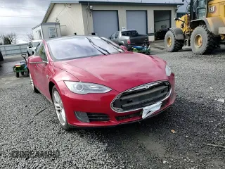 2013 Tesla Model S with VIN 5YJSA1CN9DFP19743, listed as a Copart auction lot 49555255 with 0 mi miles and Salvage Title. Bid and sale history available at carsss.com. Image 11.