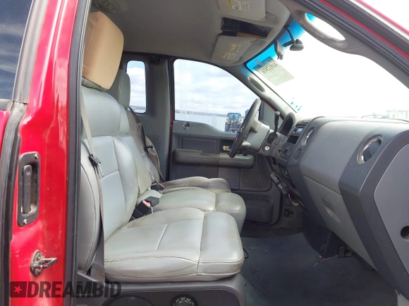 2005 Ford F-150 XL with VIN 1FTRF12515NA28484, listed as a IAAI auction lot 41812816 with 164,163 mi miles. Bid and sale history available at carsss.com. Image 5.