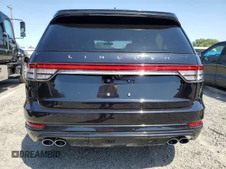 2022 Lincoln Aviator Reserve z VIN 5LM5J7XC7NGL05773, wystawiony jako Copart lot #59364535 z przebiegiem 5 747 mil mil oraz Szkoda całkowita • Salvage title. Historia ofert i sprzedaży dostępna na DreamBid. Obrazek 6.