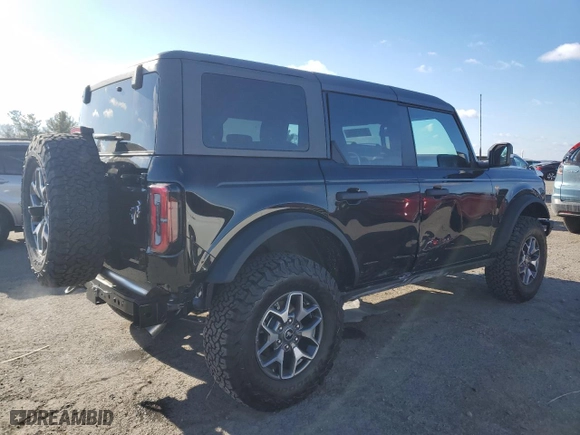 2024 Ford Bronco Badlands with VIN 1FMEE9BP4RLB23412, listed as a Copart auction lot 88945895 with 45 mi miles and Salvage Title. Bid and sale history available at carsss.com. Image 3.