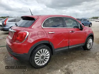 2016 FIAT 500X Lounge z VIN ZFBCFYDT5GP384439, wystawiony jako Copart lot #54545015 z przebiegiem 59 184 mil mil oraz Szkody całkowita. Historia ofert i sprzedaży dostępna na DreamBid. Obrazek 3.