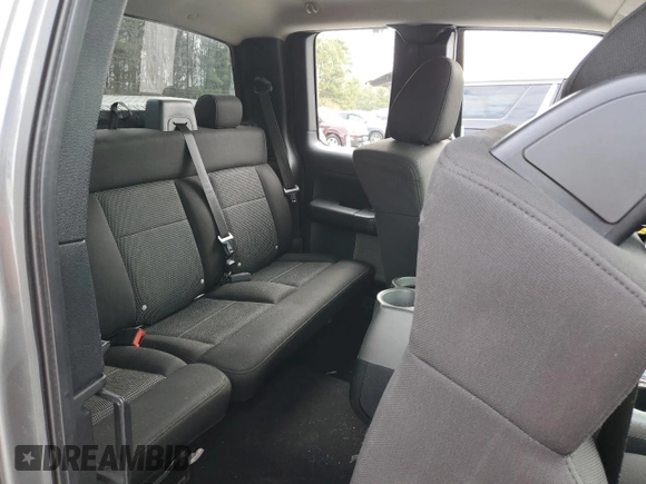 2004 Ford F-150 XLT с VIN 1FTPX14504NB94558, выставлен на аукционе Copart как лот 43739945 с пробегом 231 395 миль миль и Списание • Salvage title. История ставок и продаж доступна на DreamBid. Изображение 10.