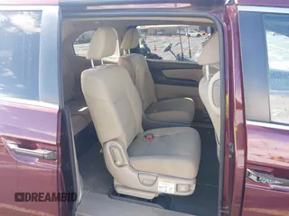 2013 Honda Odyssey LX z VIN 5FNRL5H25DB058422, wystawiony jako IAAI lot #42247200 z przebiegiem 137 053 mil mil oraz . Historia ofert i sprzedaży dostępna na DreamBid. Obrazek 8.