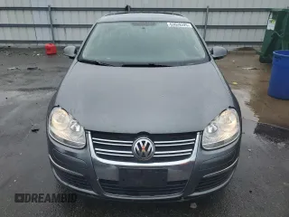 2010 Volkswagen Jetta Limited Edition с VIN 3VWRZ7AJ3AM153920, выставлен на аукционе Copart как лот 63628325 с пробегом 116 644 миль миль и Списание • Salvage title. История ставок и продаж доступна на DreamBid. Изображение 5.