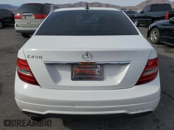 2014 Mercedes-Benz C 250 Sport с VIN WDDGF4HBXEG228554, выставлен на аукционе Copart как лот 49888675 с пробегом 133 533 миль миль и Списание • Salvage title. История ставок и продаж доступна на DreamBid. Изображение 6.