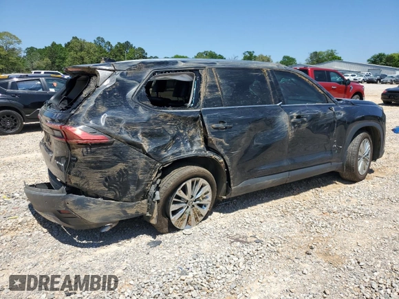 2024 Toyota Highlander XLE with VIN 5TDAAAB51RS018436, listed as a Copart auction lot 53292085 with Not provided miles and Salvage title. Bid and sale history available at DreamBid. Image 3.