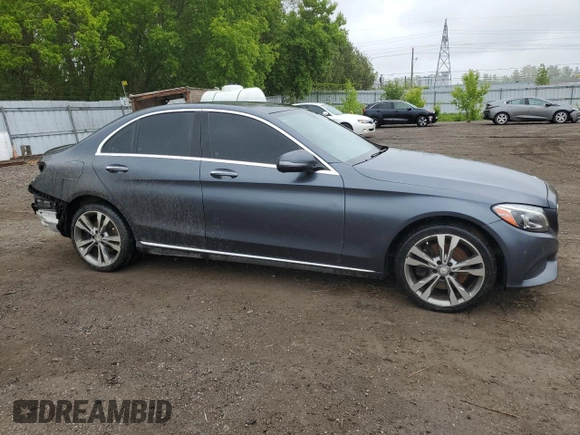 2016 Mercedes-Benz C 300 Luxury z VIN 55SWF4KB0GU157875, wystawiony jako Copart lot #58720115 z przebiegiem 120 320 mil mil oraz Czysty tytuł • Clean title. Historia ofert i sprzedaży dostępna na DreamBid. Obrazek 4.