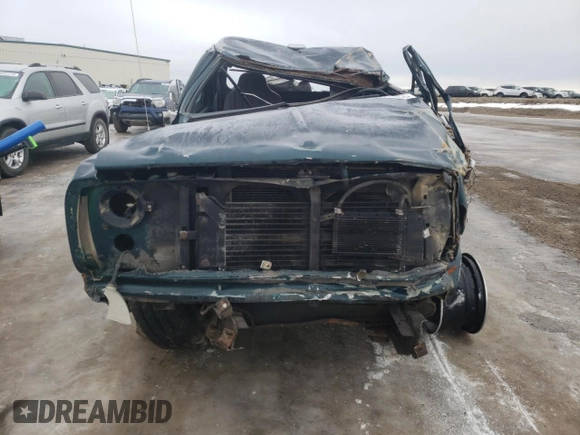 1993 Dodge D/W 250 with VIN 1B7KM26C5PS179046, listed as a Copart auction lot 84036284 with Not Provided miles and Salvage Title. Bid and sale history available at carsss.com. Image 5.