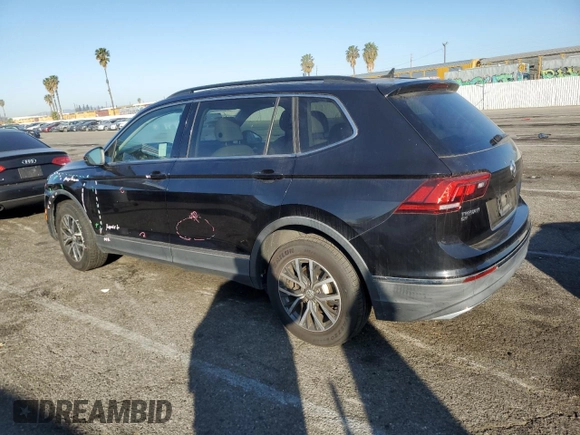 2018 Volkswagen Tiguan SEL with VIN 3VV3B7AX4JM020652, listed as a Copart auction lot 89194375 with 53,285 mi miles and Salvage Title. Bid and sale history available at DreamBid. Image 2.