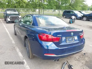 2020 BMW 4 Series 430i xDrive z VIN WBA4Z3C01L5P46966, wystawiony jako IAAI lot #42670819 z przebiegiem 73 208 mil mil oraz . Historia ofert i sprzedaży dostępna na DreamBid. Obrazek 3.