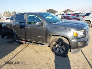 2016 GMC Canyon 2WD SLE with VIN 1GTG5CE33G1113742, listed as a IAAI auction lot 41297422 with 109,328 mi miles. Bid and sale history available at carsss.com. Image 1.