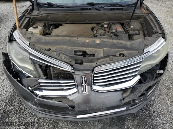 2018 Lincoln MKX Reserve with VIN 2LMPJ6LR6JBL12655, listed as a Copart auction lot 47895125 with 120,841 mi miles and Salvage Title. Bid and sale history available at carsss.com. Image 12.