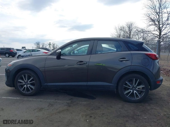 2017 Mazda CX-3 Touring with VIN JM1DKFC70H0173343, listed as a IAAI auction lot 41726610 with NaN miles. Bid and sale history available at carsss.com. Image 14.