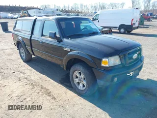 2006 Ford Ranger XLT with VIN 1FTZR45E06PA22069, listed as a IAAI auction lot 41760425 with 140,807 mi miles. Bid and sale history available at carsss.com. Image 1.