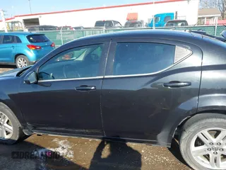 2010 Dodge Avenger R/T with VIN 1B3CC5FB9AN235125, listed as a IAAI auction lot 42056076 with 211,273 mi miles. Bid and sale history available at carsss.com. Image 15.